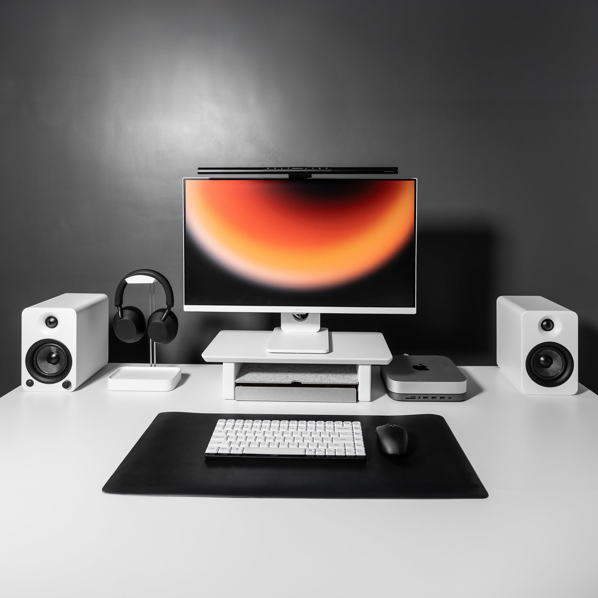 Desk Shelf Cockpit | White