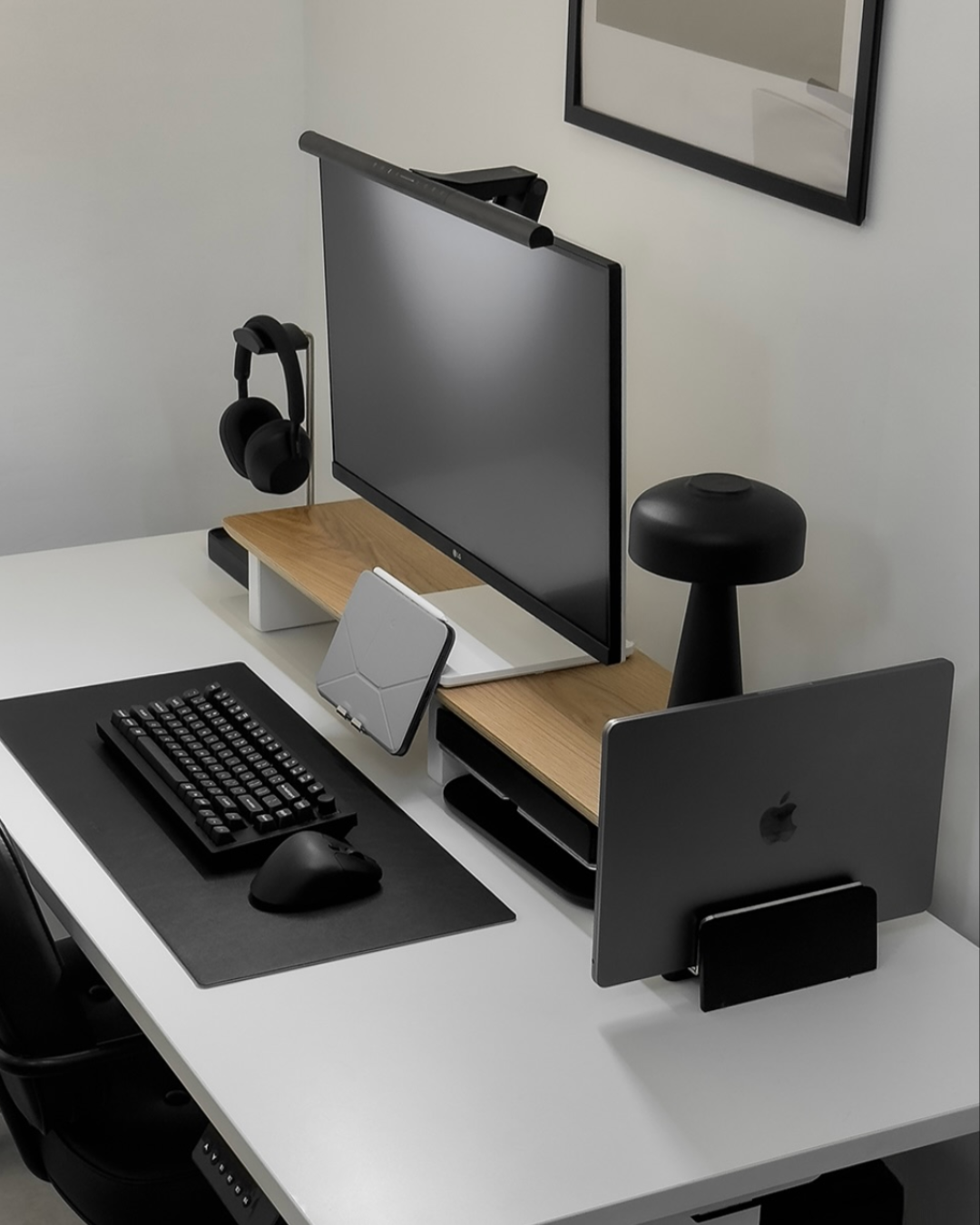 Desk Setup Cockpit | Oak