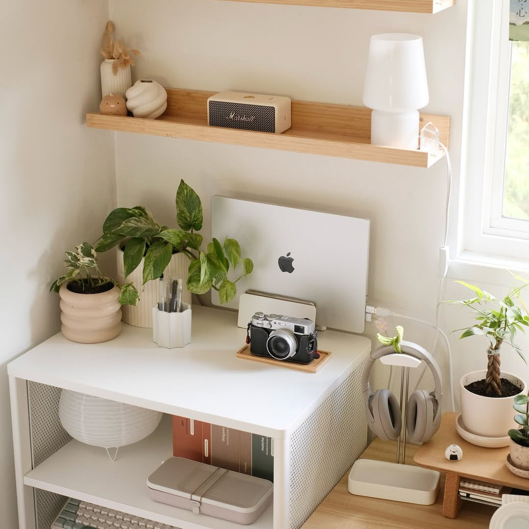 Vertical Laptop Stand | Adjustable | White