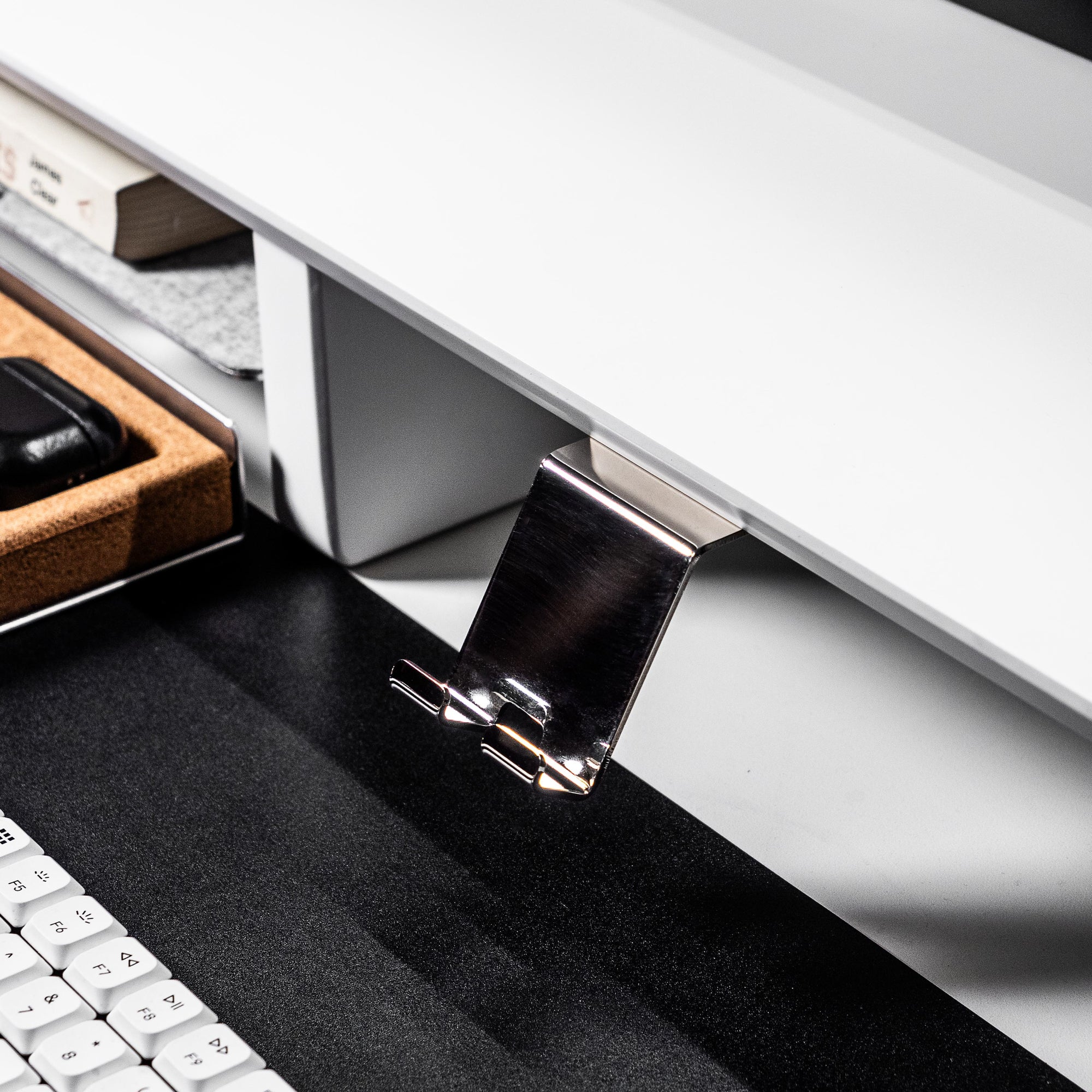 Tablet Holder for Desk Shelf Cockpit | Steel